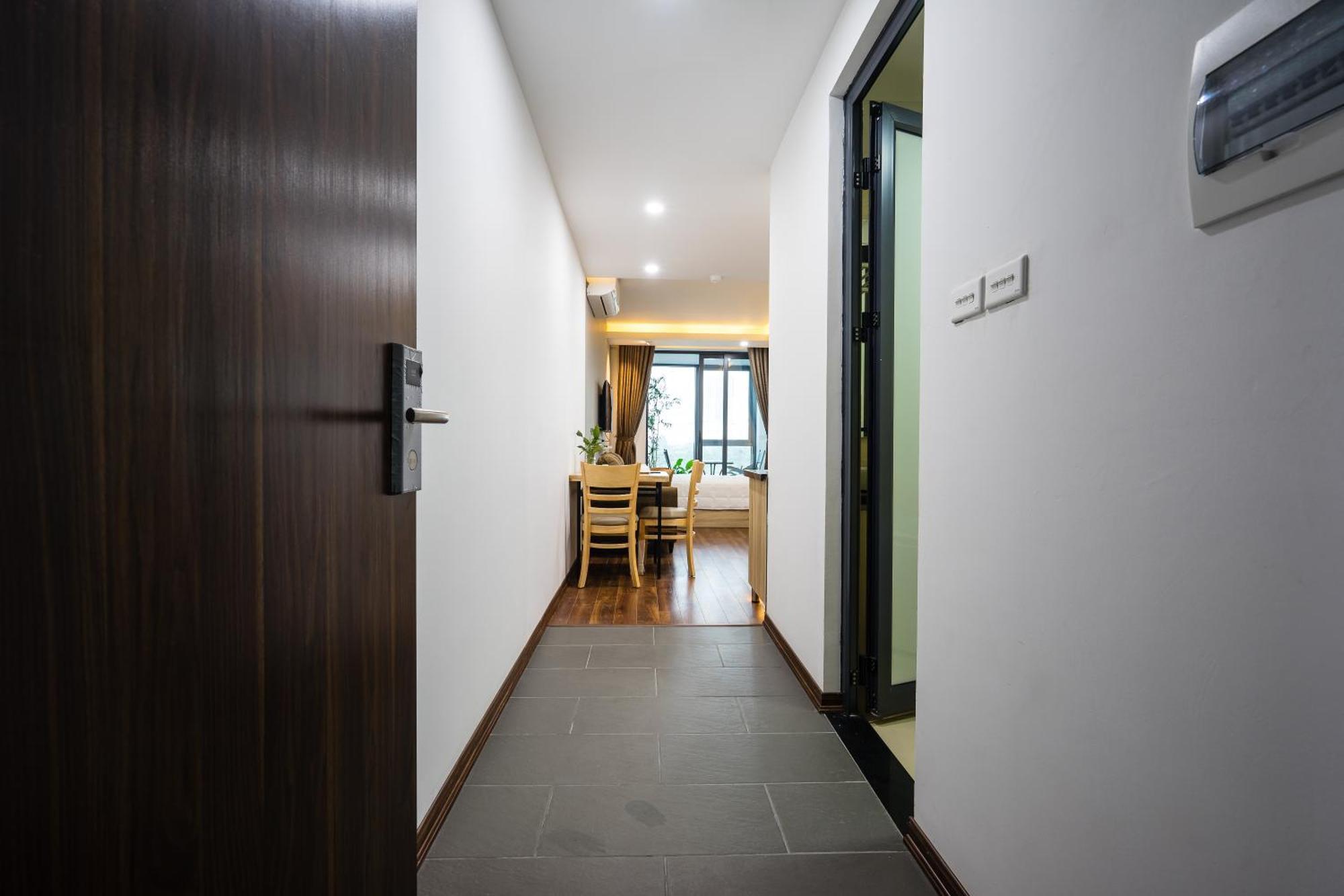 Ann House Hotel And Apartment Hanoi Buitenkant foto