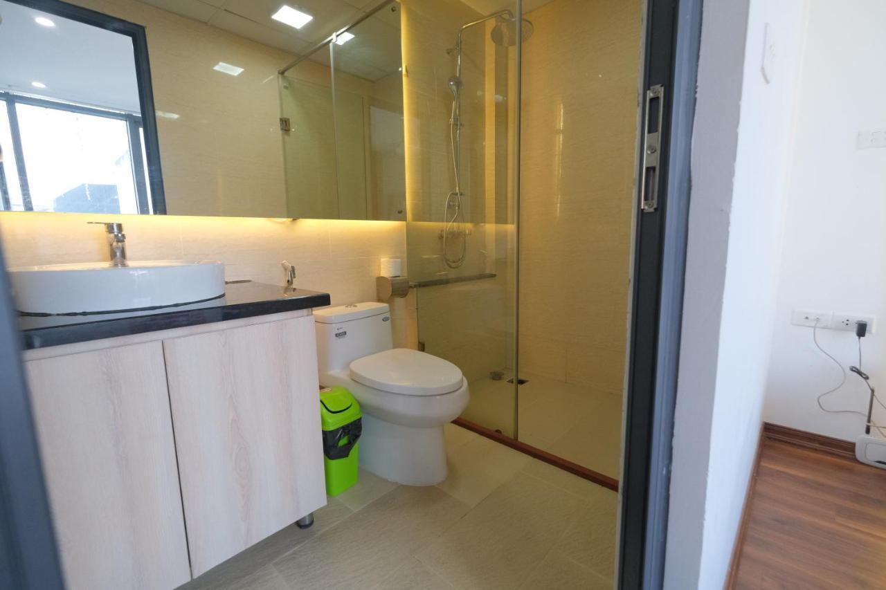 Ann House Hotel And Apartment Hanoi Buitenkant foto