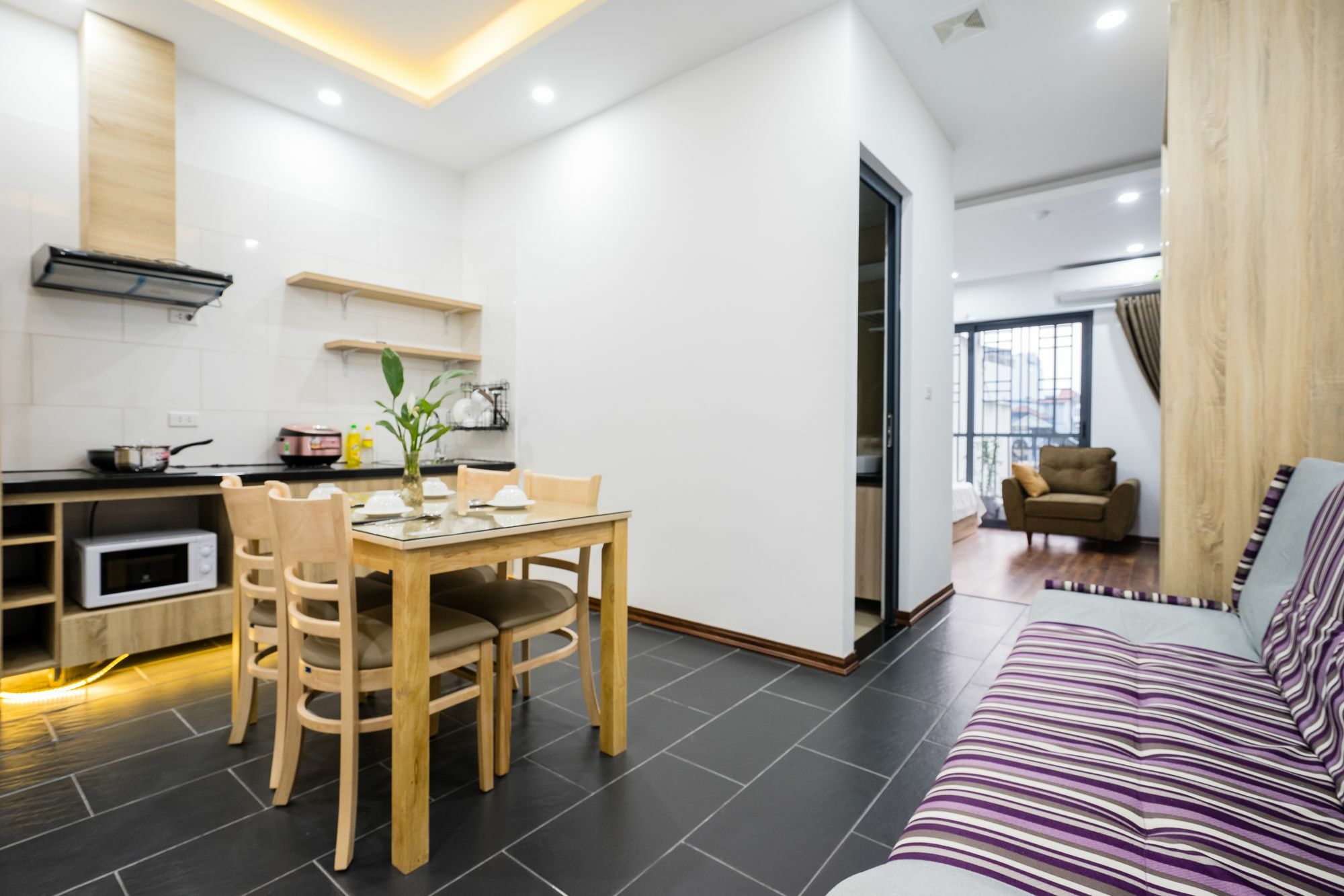 Ann House Hotel And Apartment Hanoi Buitenkant foto